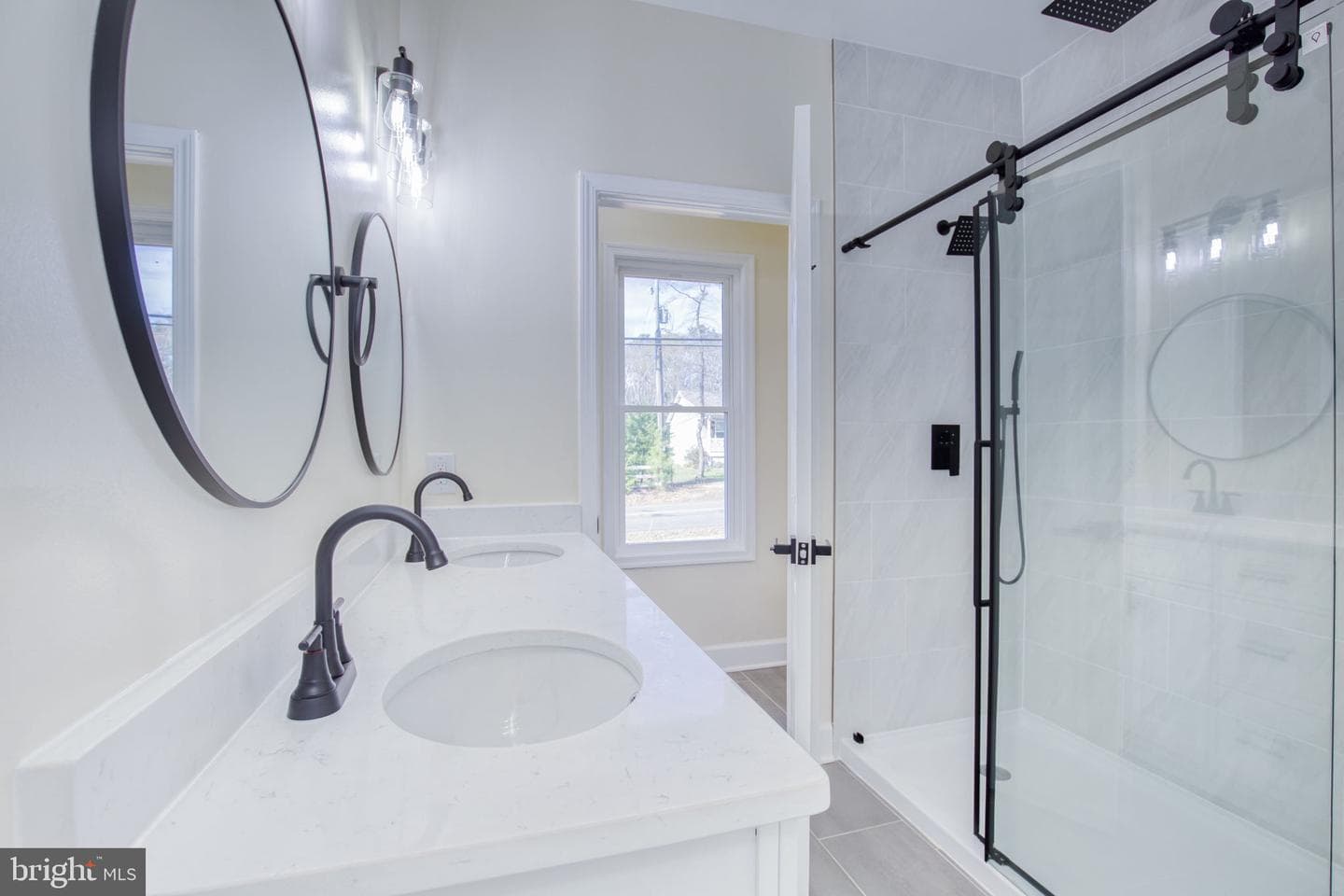 49 Poplar Lane photo 22