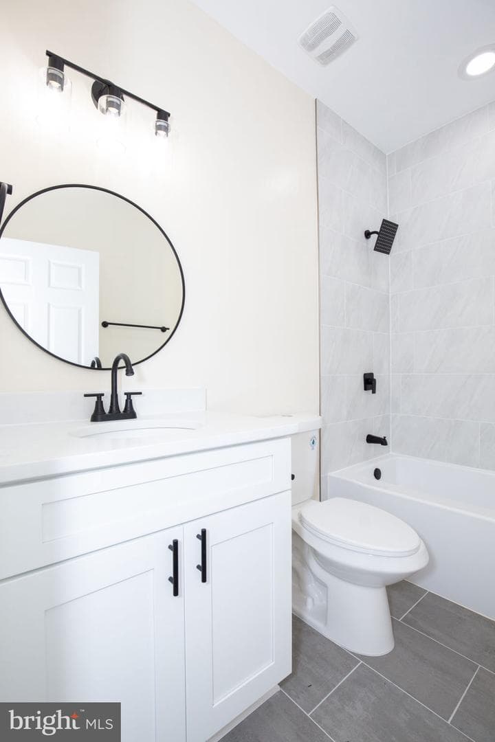 49 Poplar Lane photo 32
