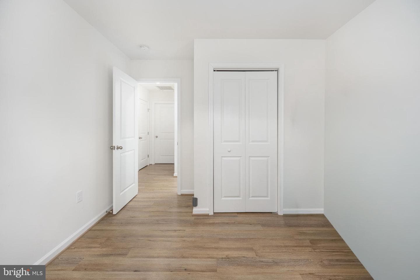 218 Shorewood Drive photo 22