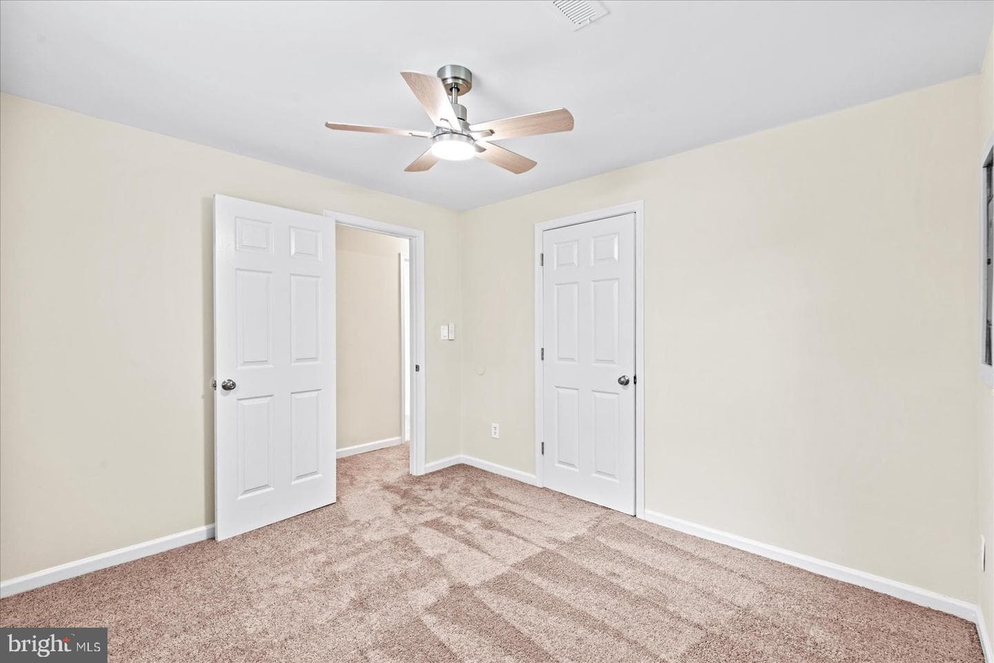 218 Circle Lane photo 21