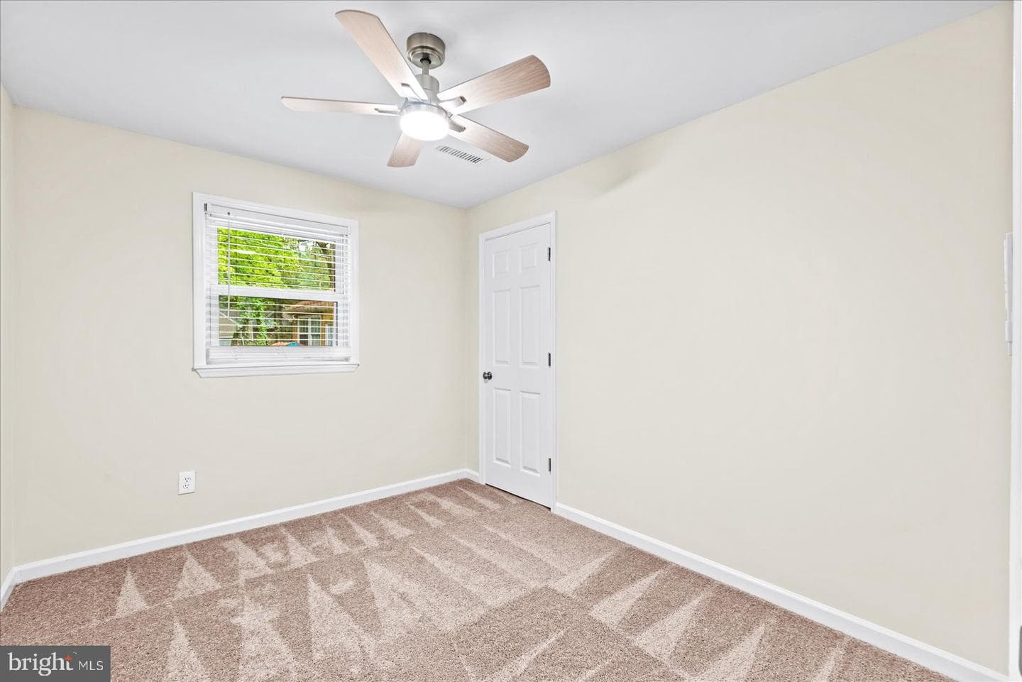 218 Circle Lane photo 22