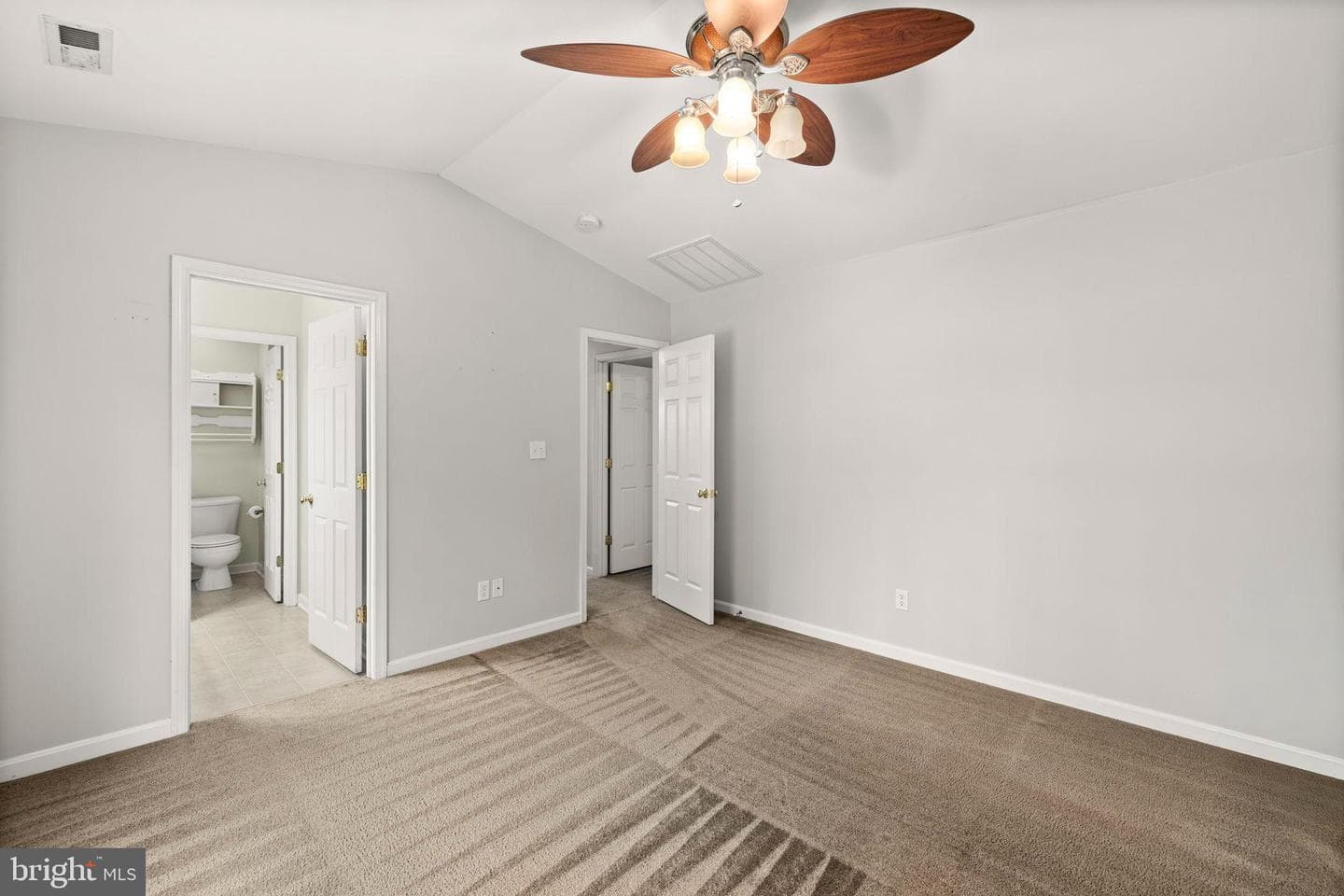 617 Wakefield Drive photo 36