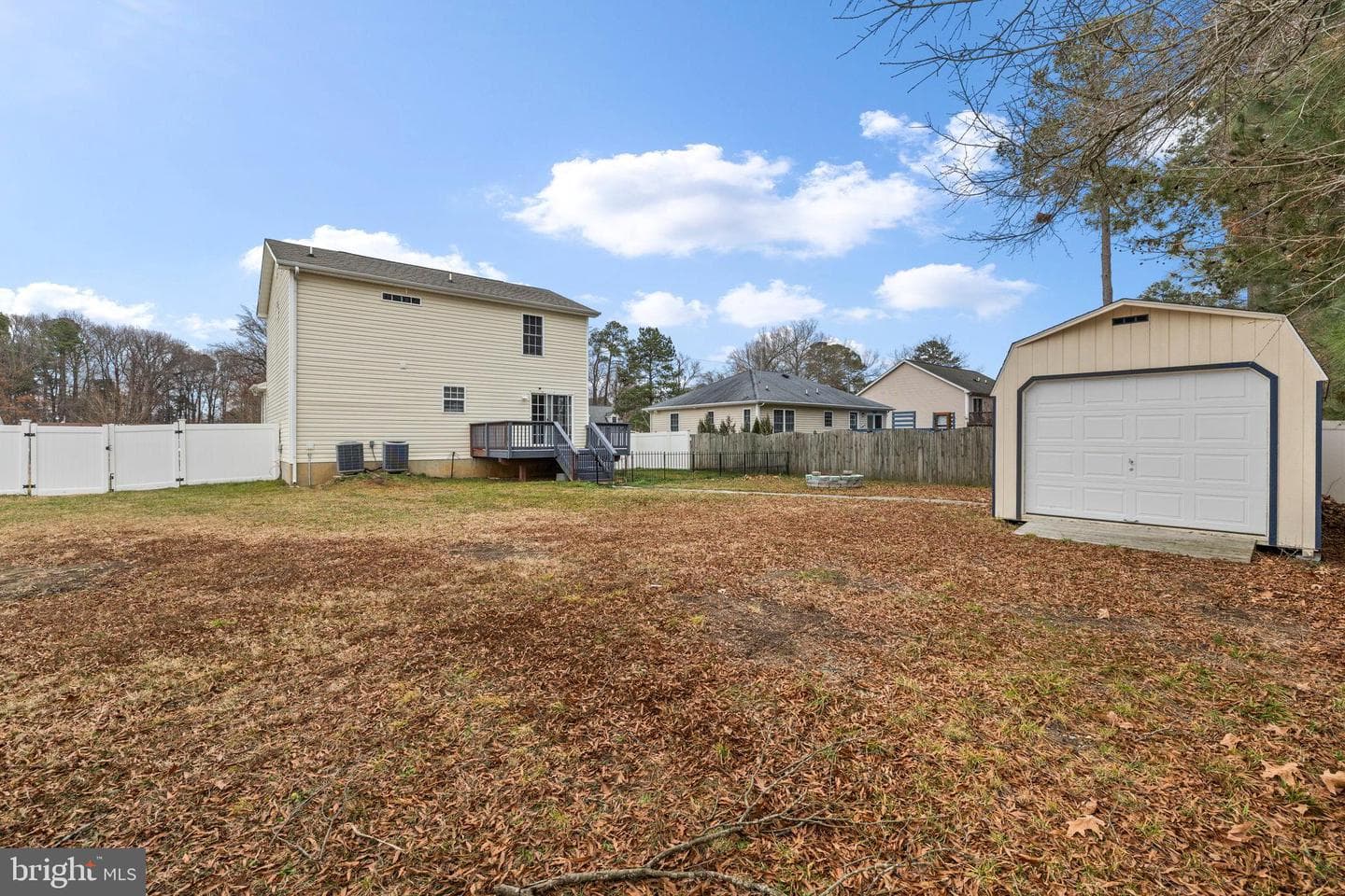 617 Wakefield Drive photo 7