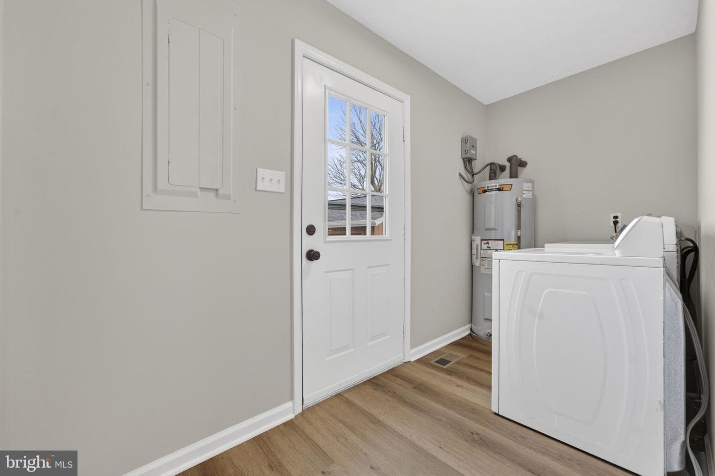 186 East Potomac Drive photo 45