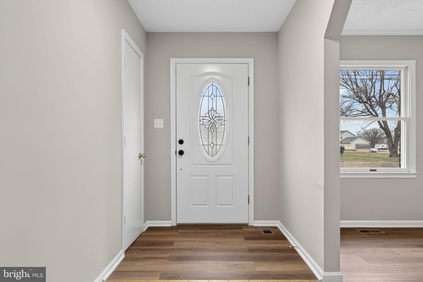 186 East Potomac Drive photo 9