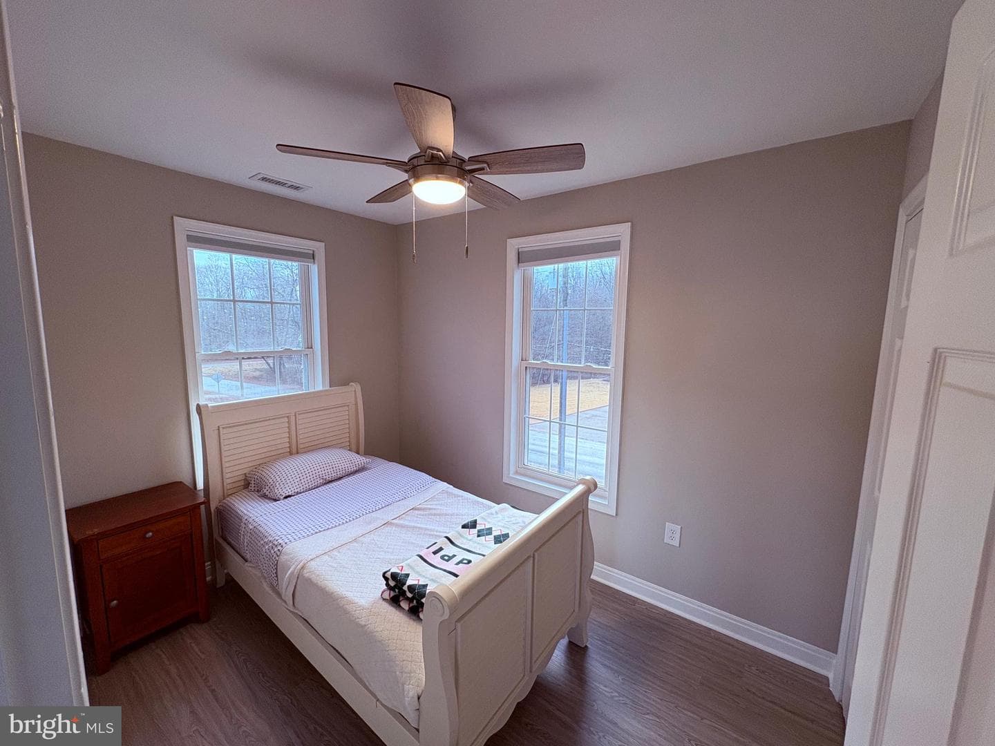 1077 N Independence Drive photo 22
