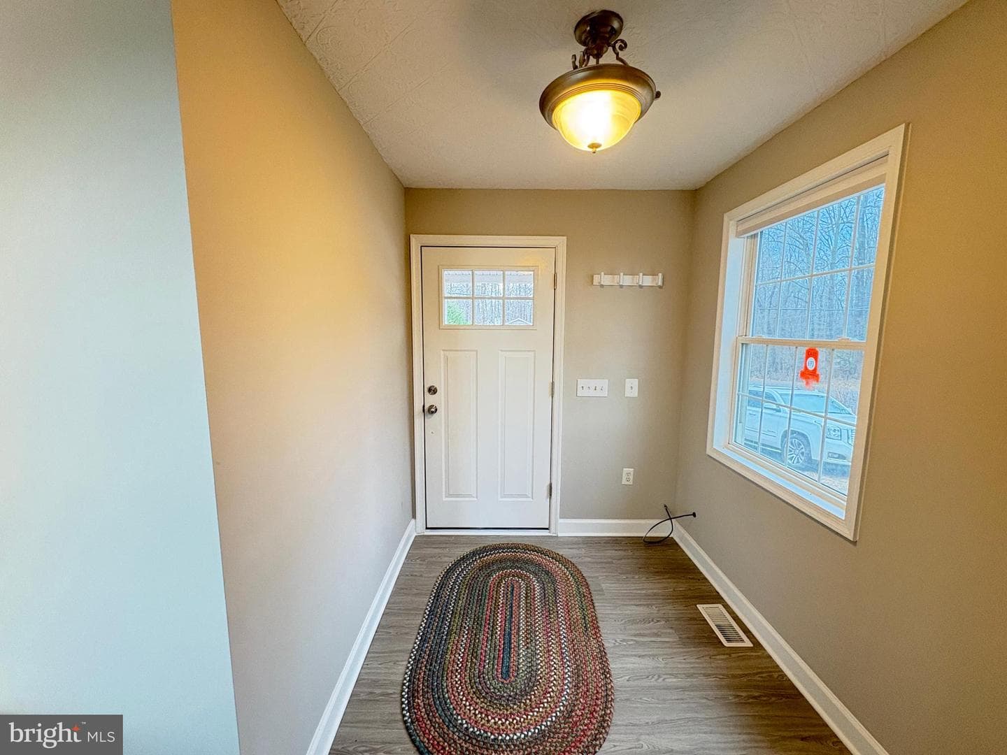 1077 N Independence Drive photo 3