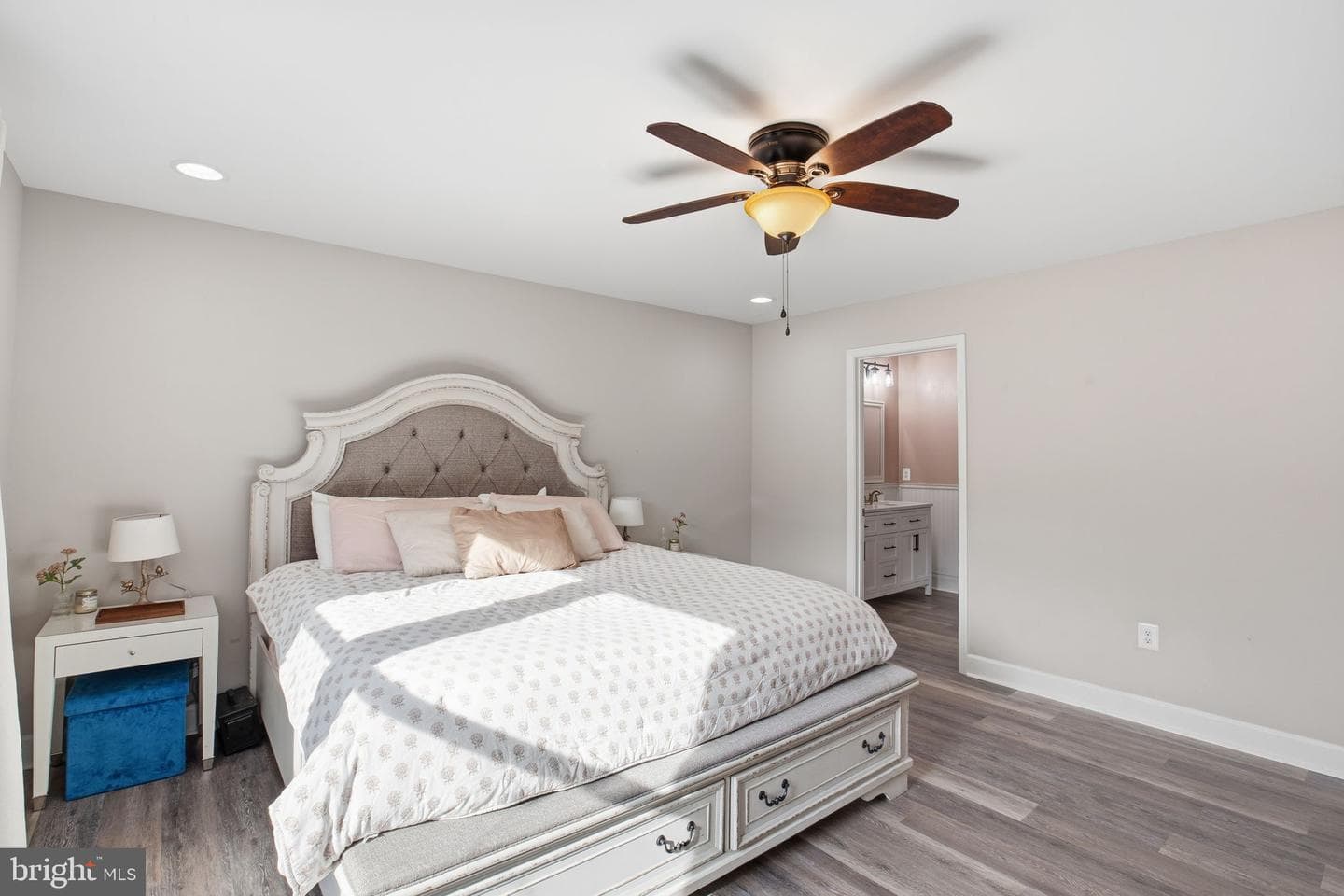 798 S Glebe photo 14