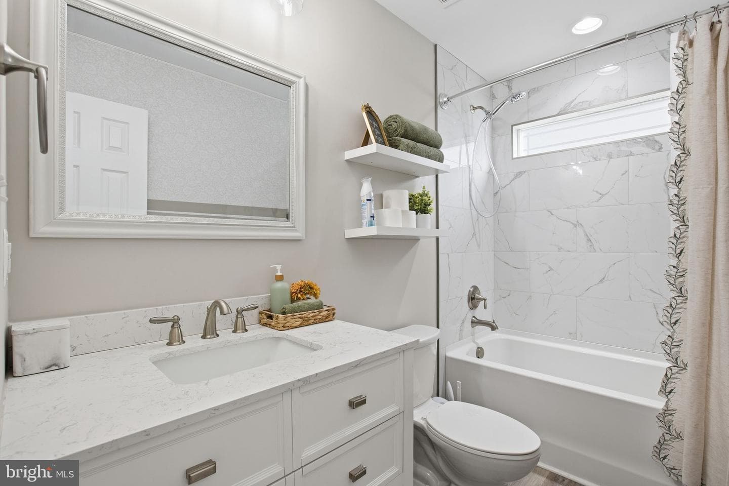 798 S Glebe photo 23