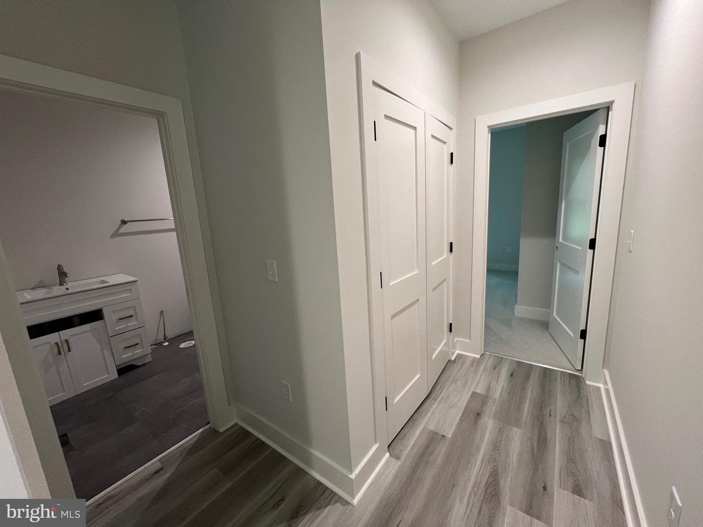175 Rose Way photo 27