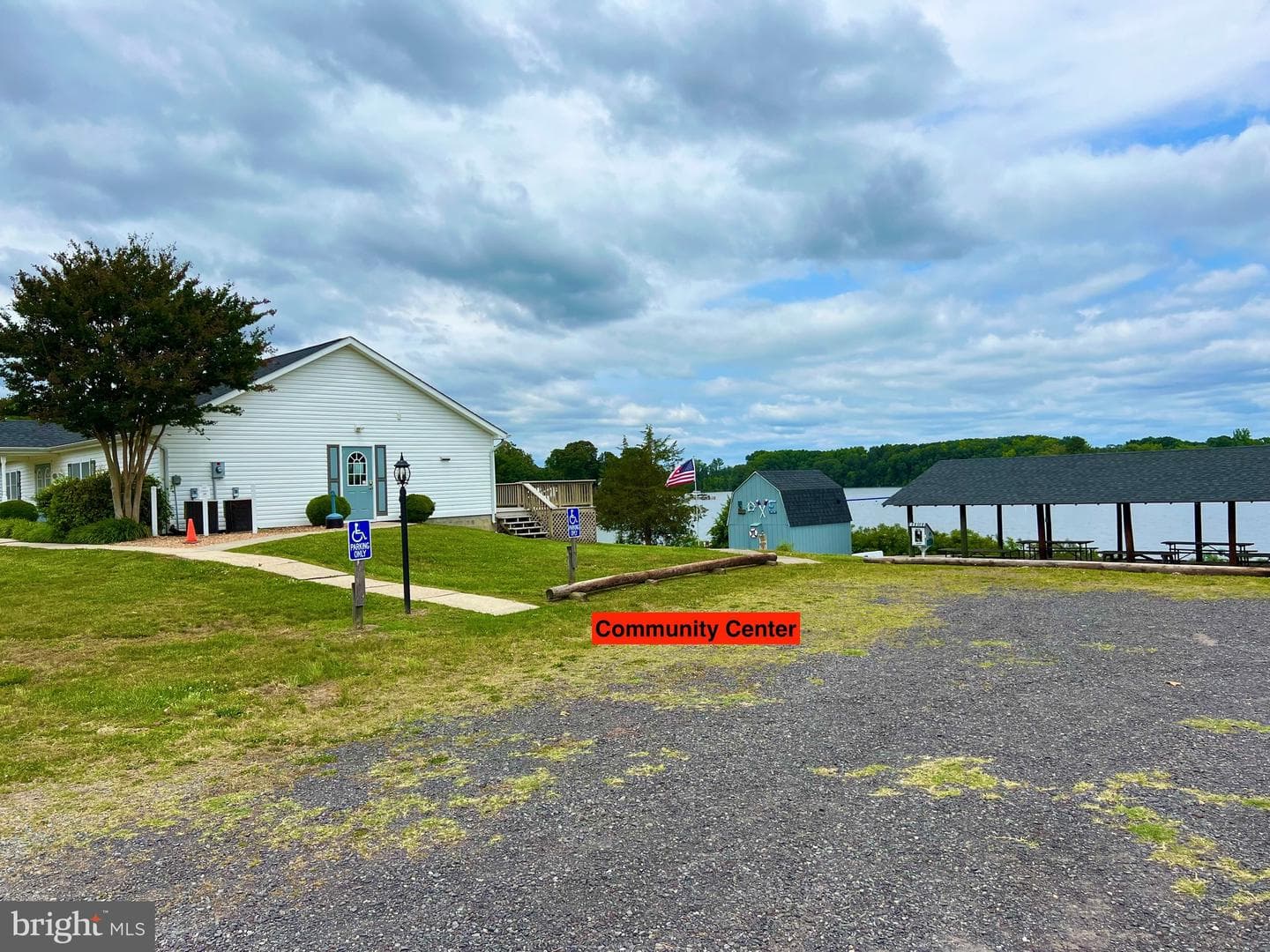 175 Wildwood Rd photo 35