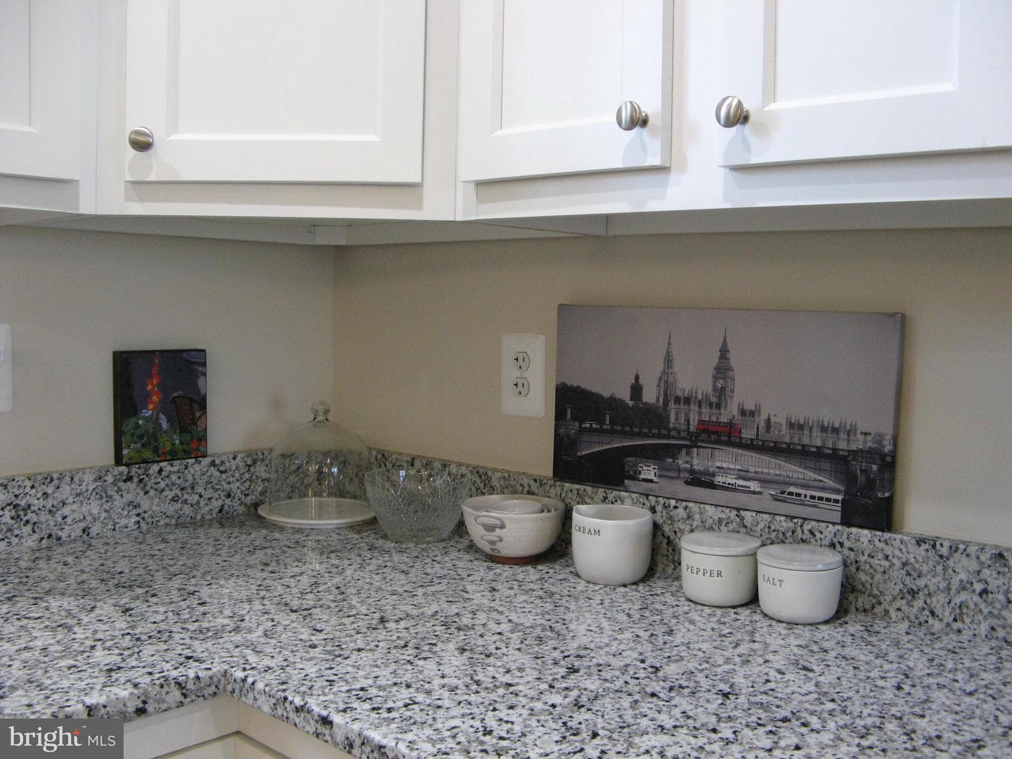 57 Oak Lane photo 17