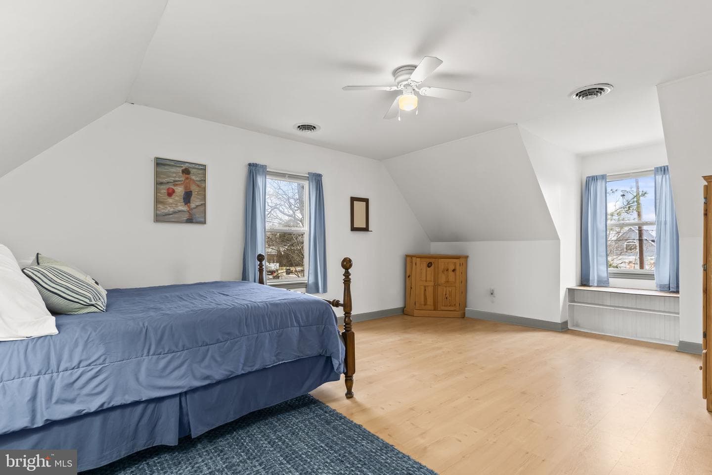 916 Bryant Avenue photo 22