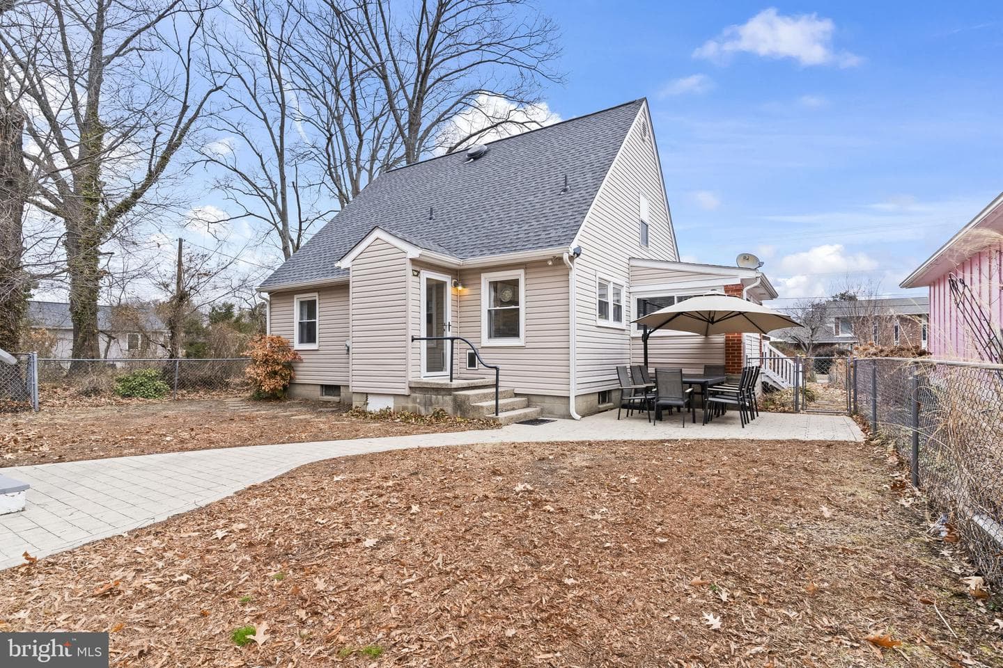 916 Bryant Avenue photo 33