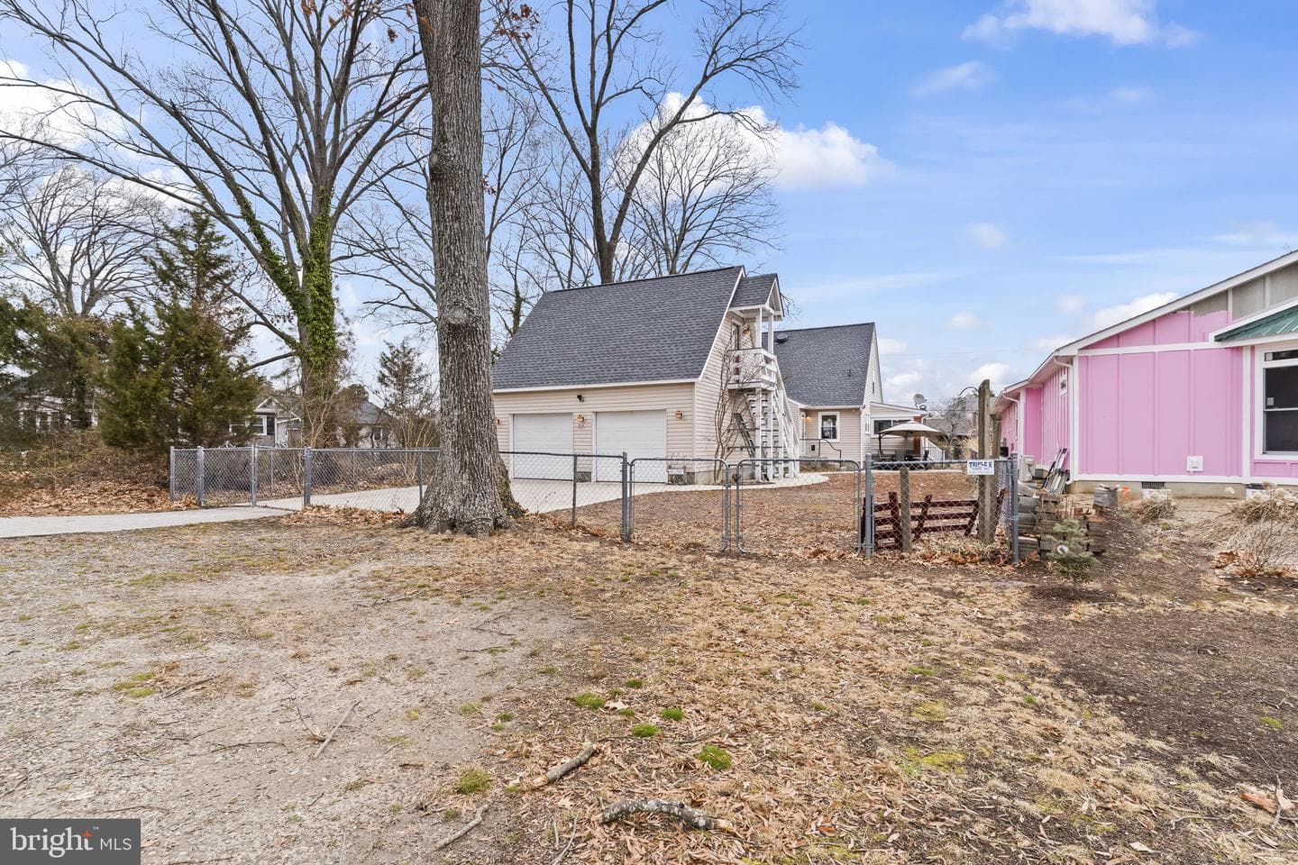 916 Bryant Avenue photo 38