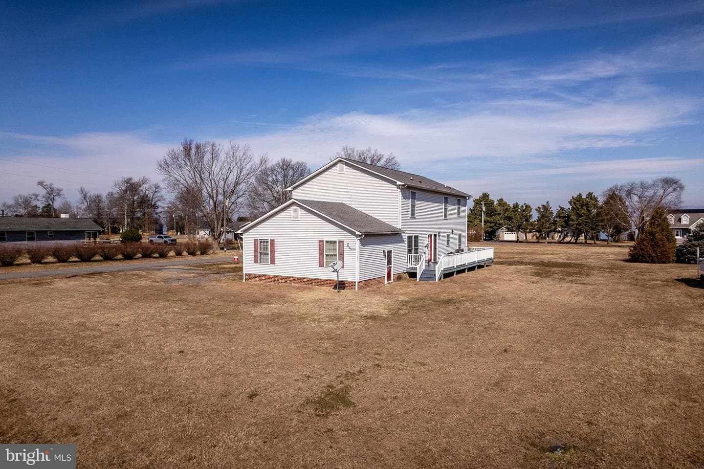 144 Essex photo 5