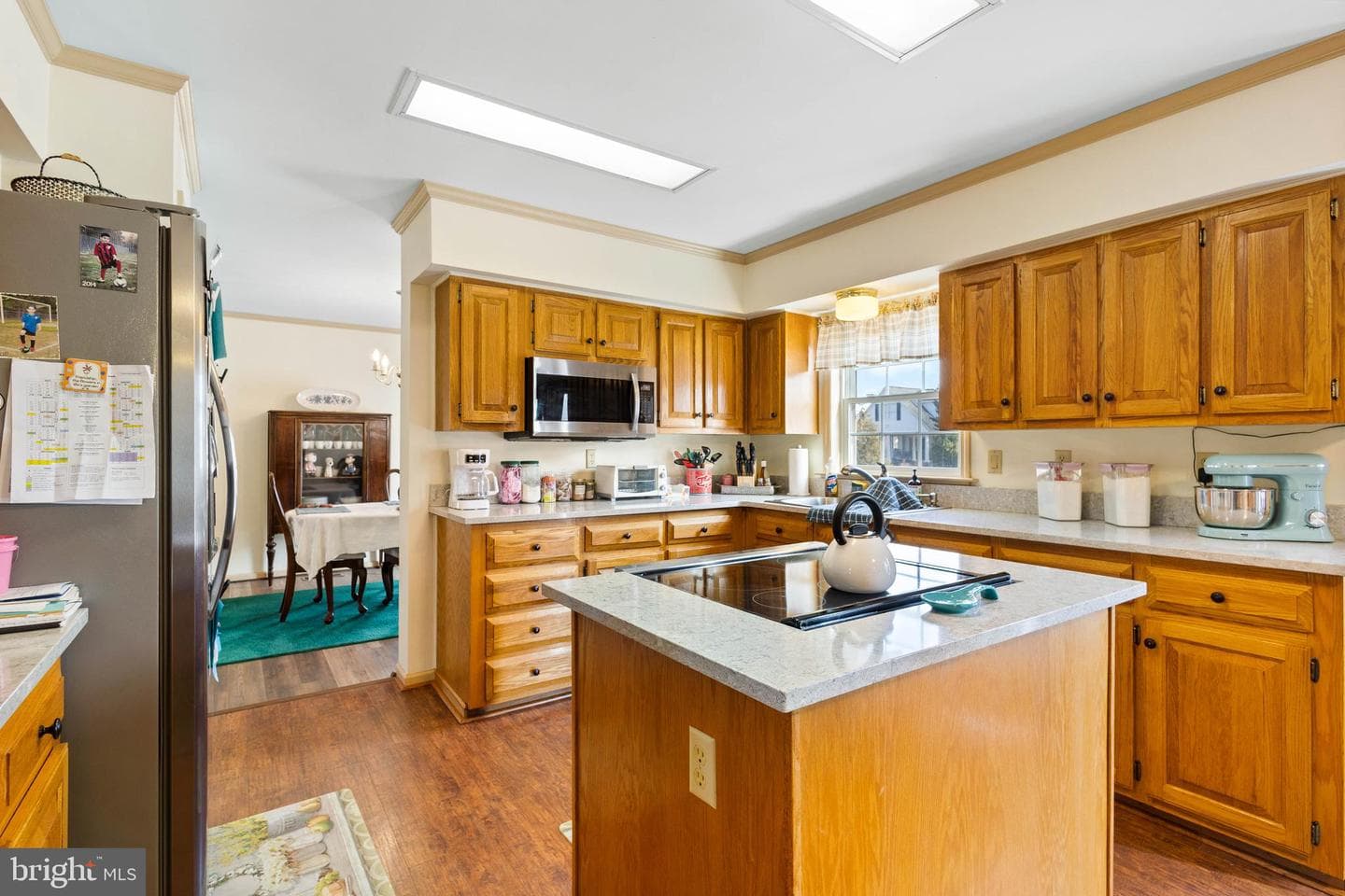 144 Essex photo 52