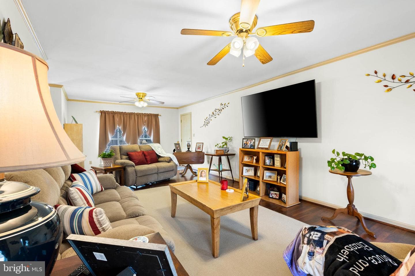 144 Essex photo 58