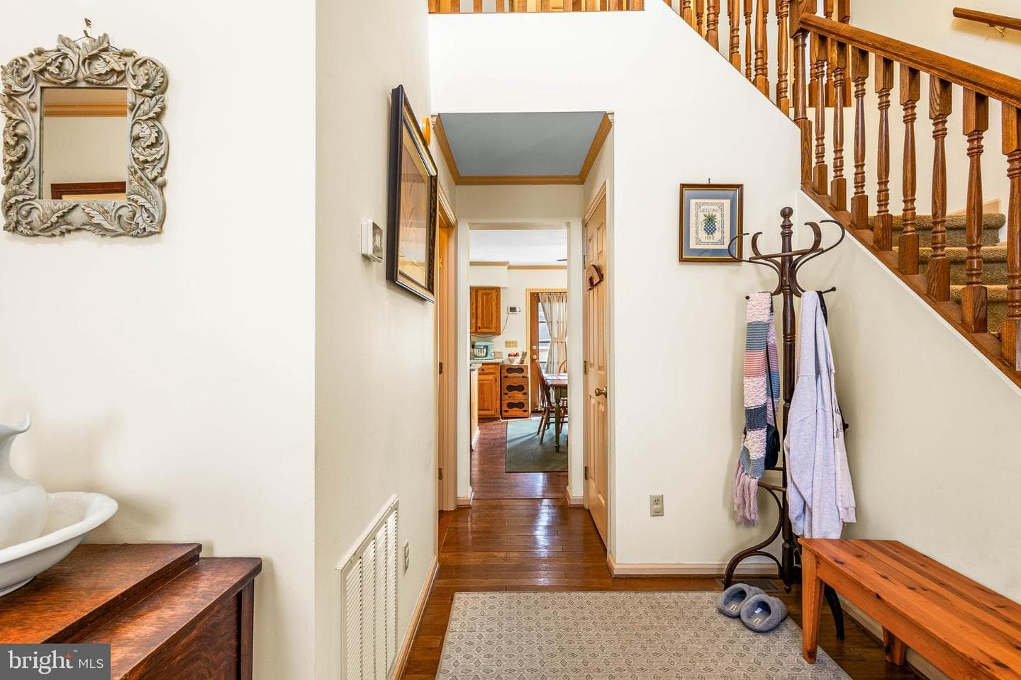 144 Essex photo 63