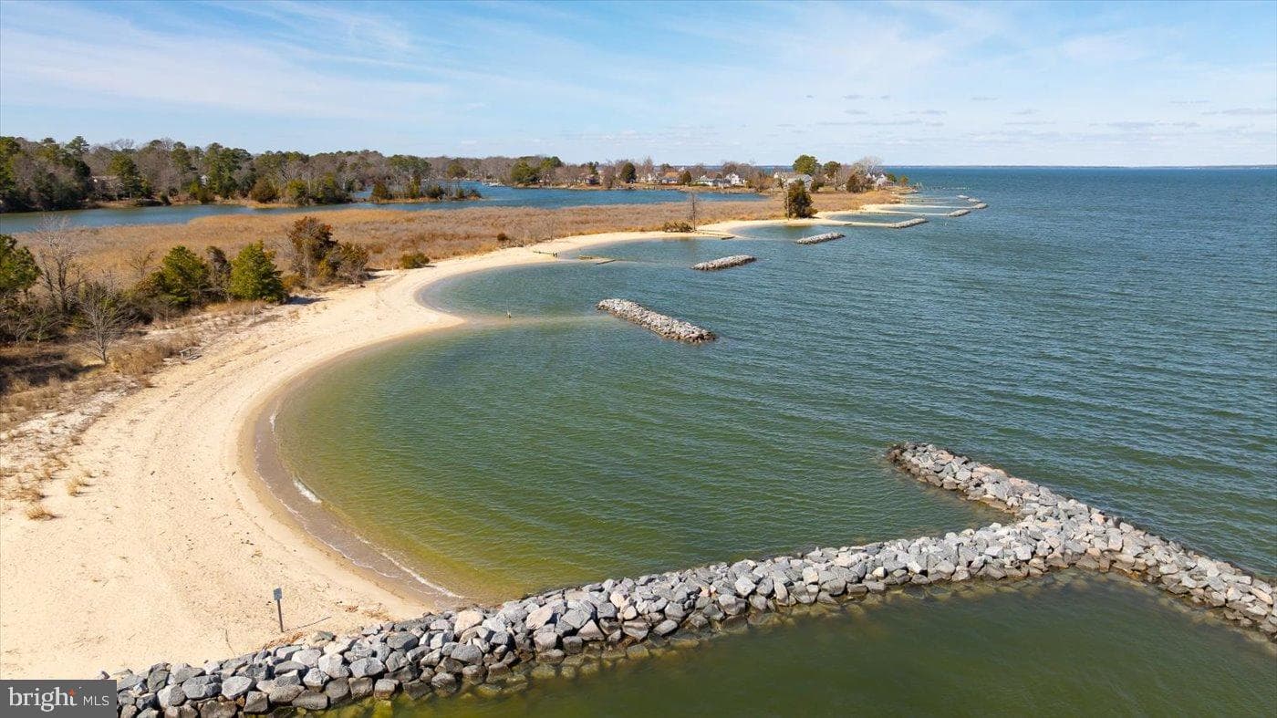 198 Canoe Place photo 29