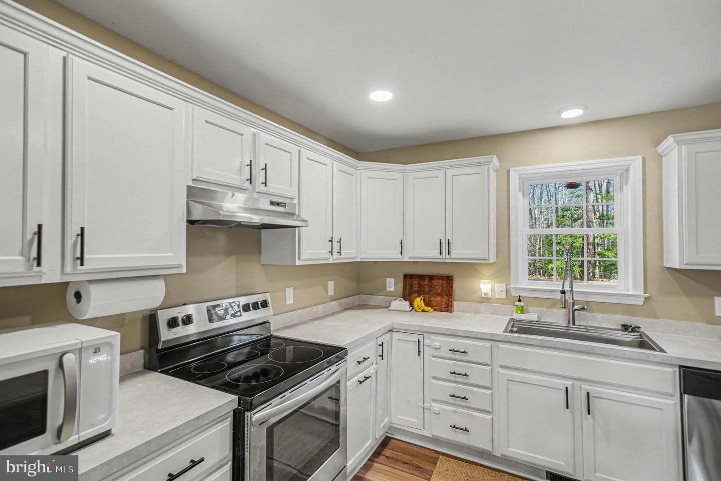 261 Azure Drive photo 15