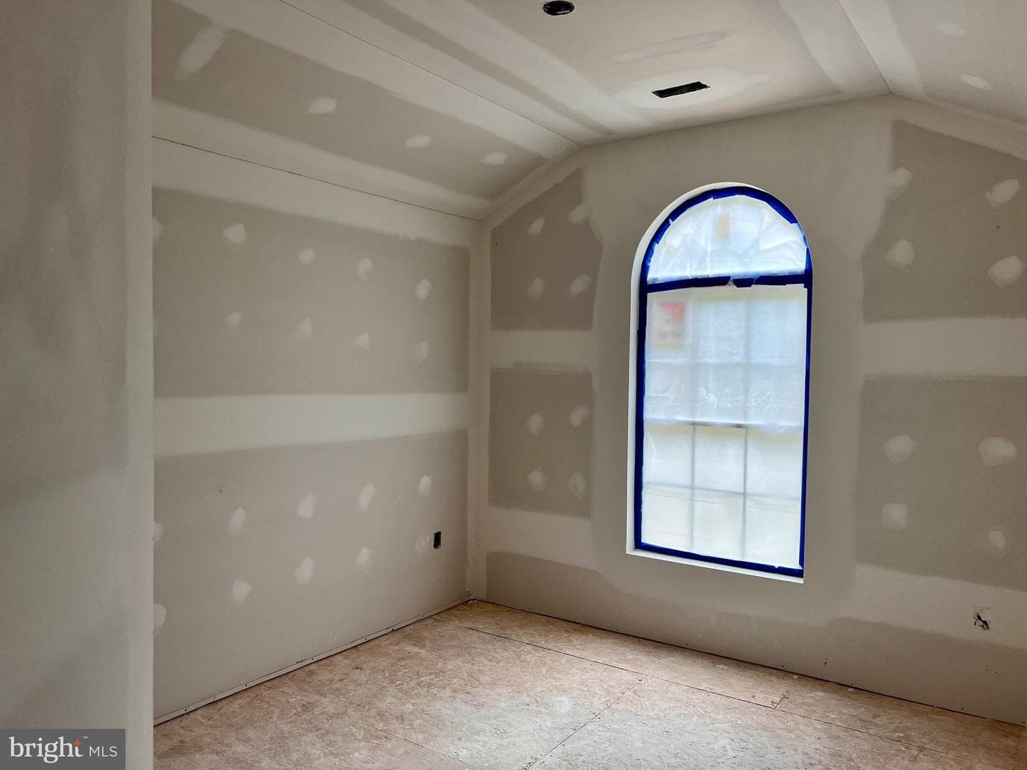 106 Erica Drive photo 14