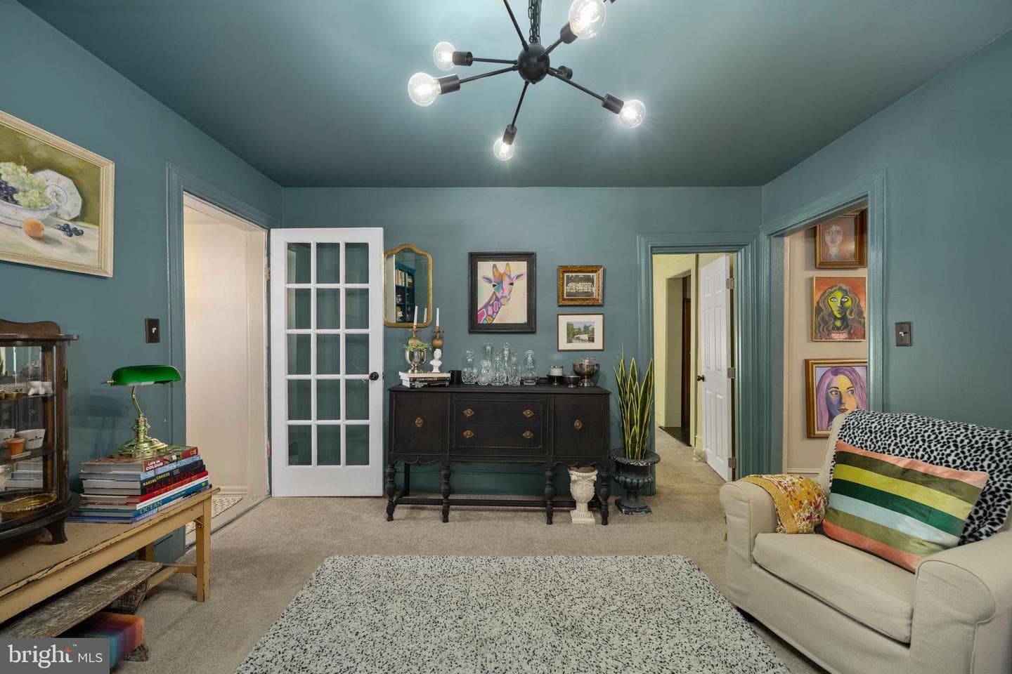 319 Marshall photo 27