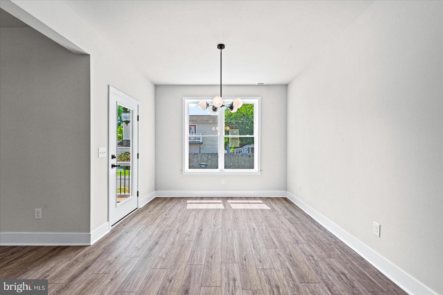 700 Taggart Street photo 19