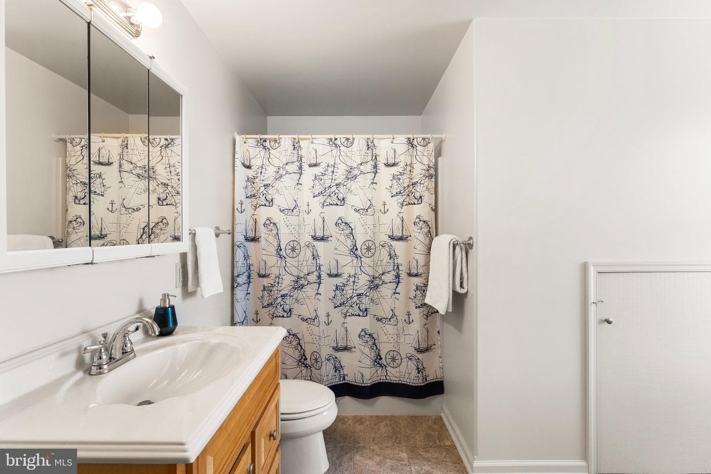 367 Edgewater Lane photo 37