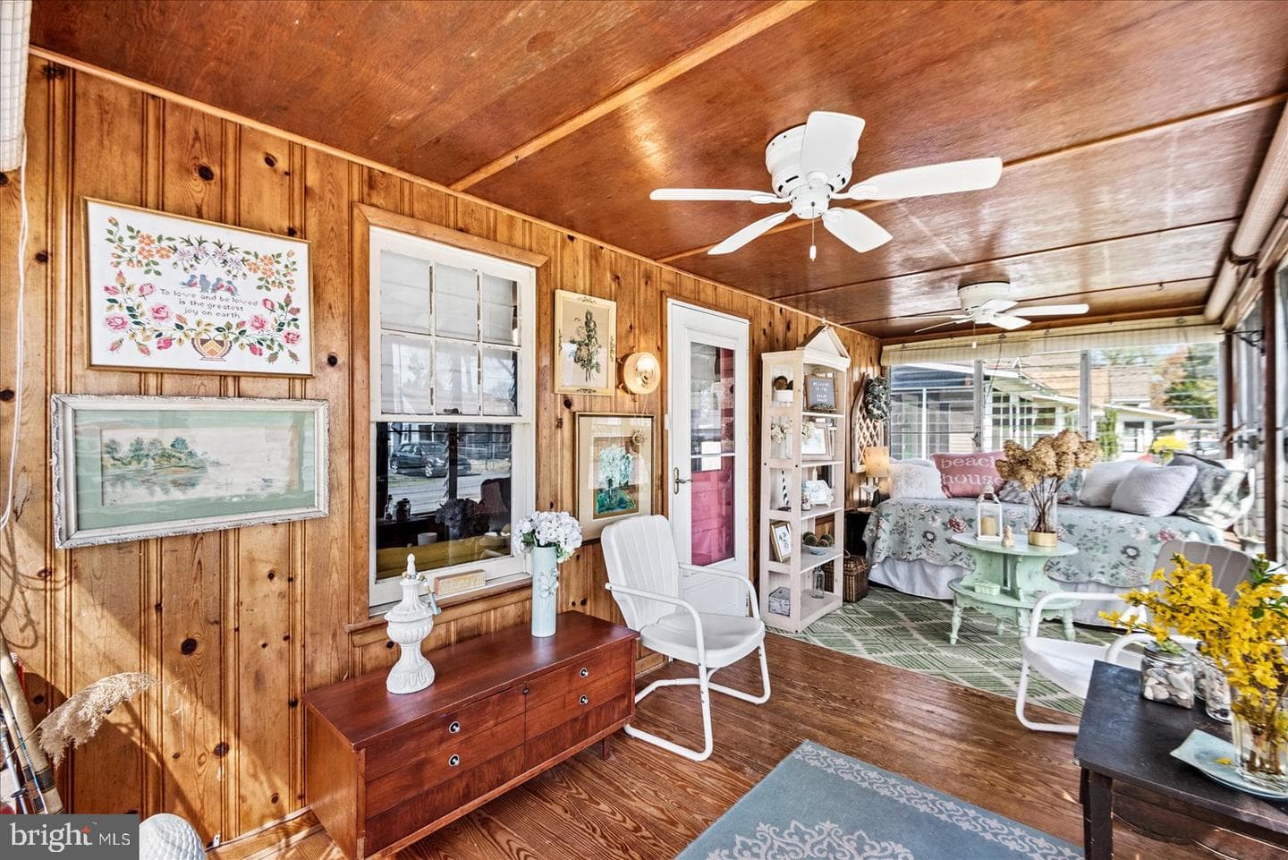 1109 Bancroft Avenue photo 4