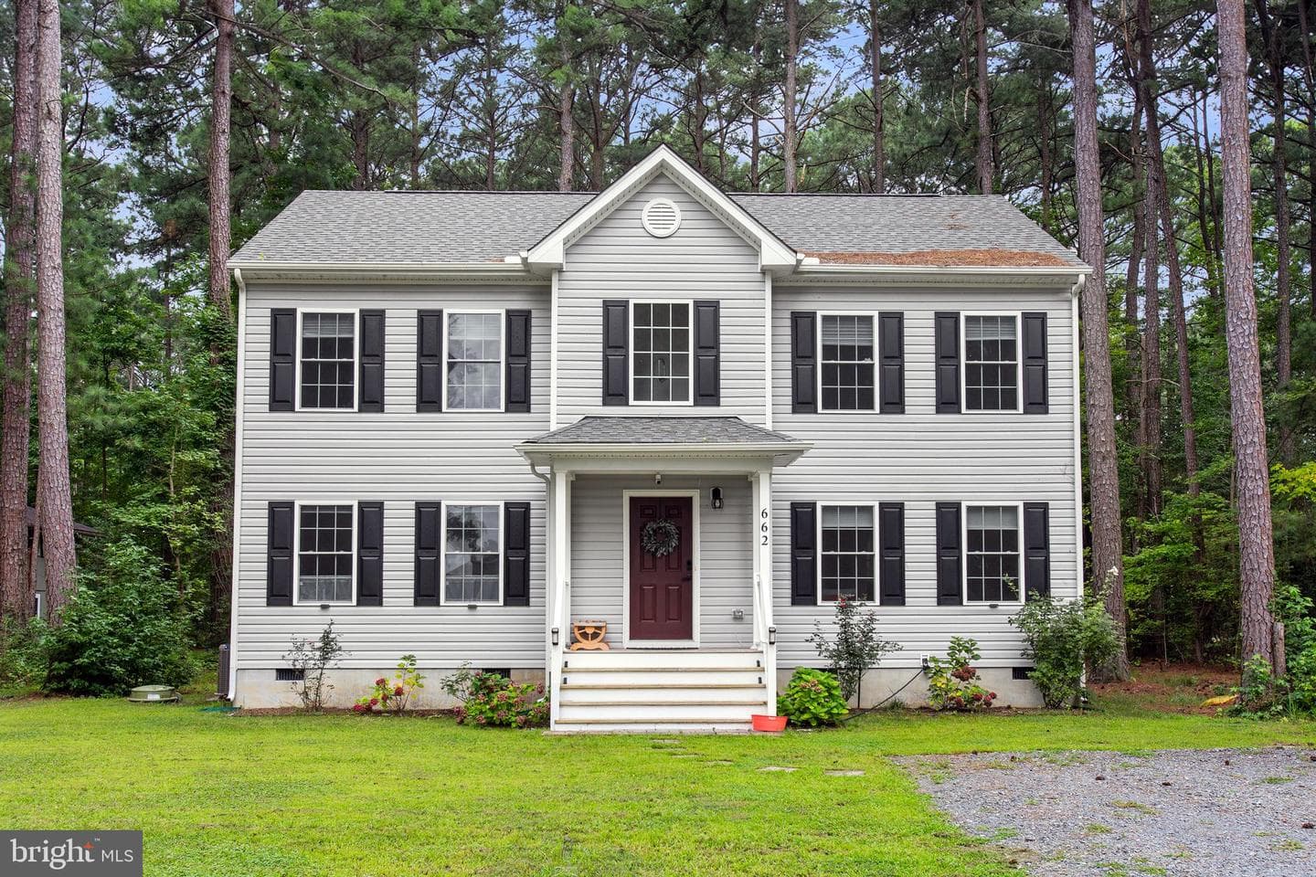 662 N Glebe Road, Montross