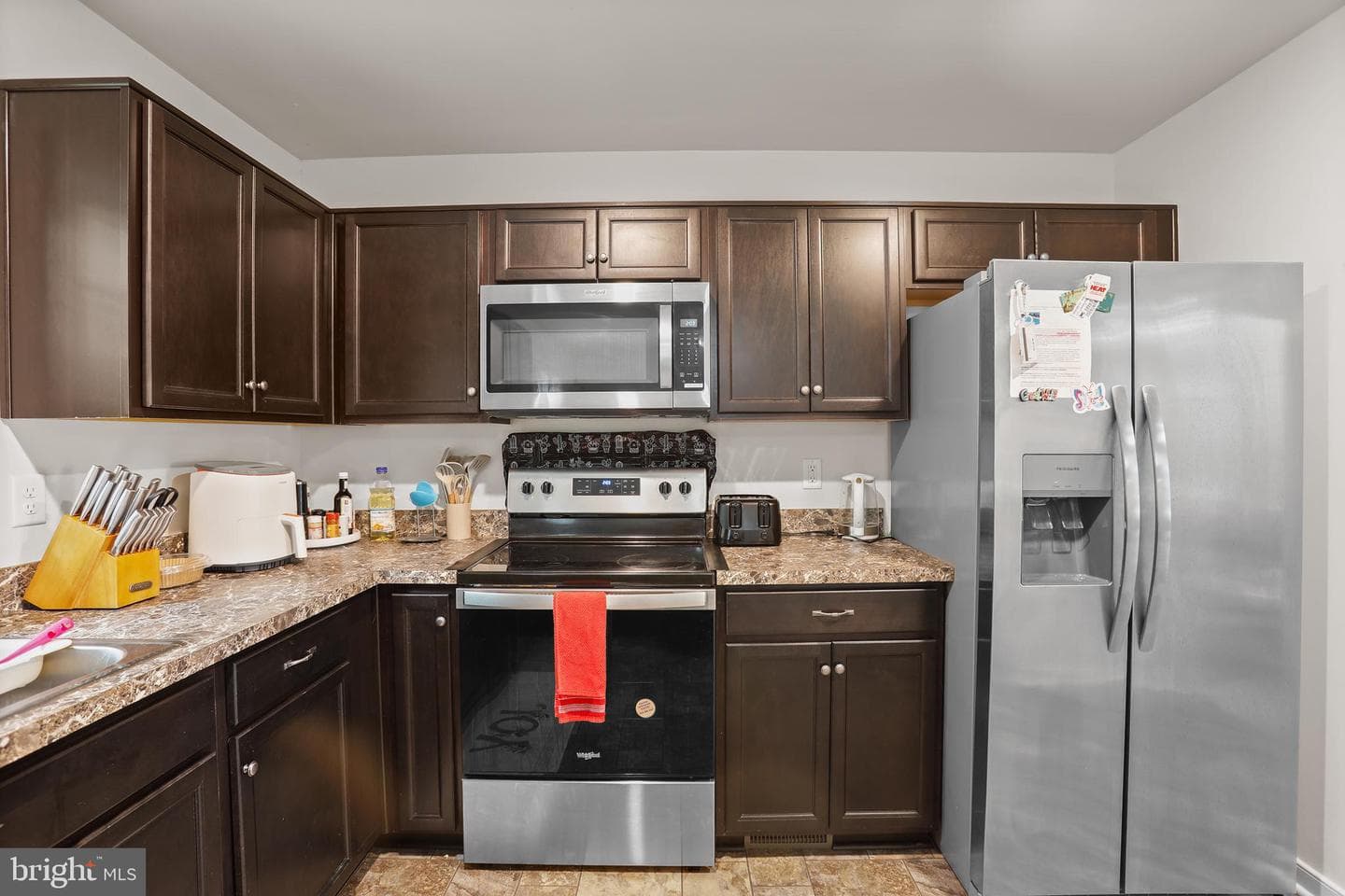 662 N Glebe Road photo 7