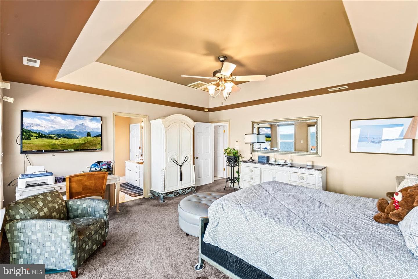 259 Monument Drive photo 38