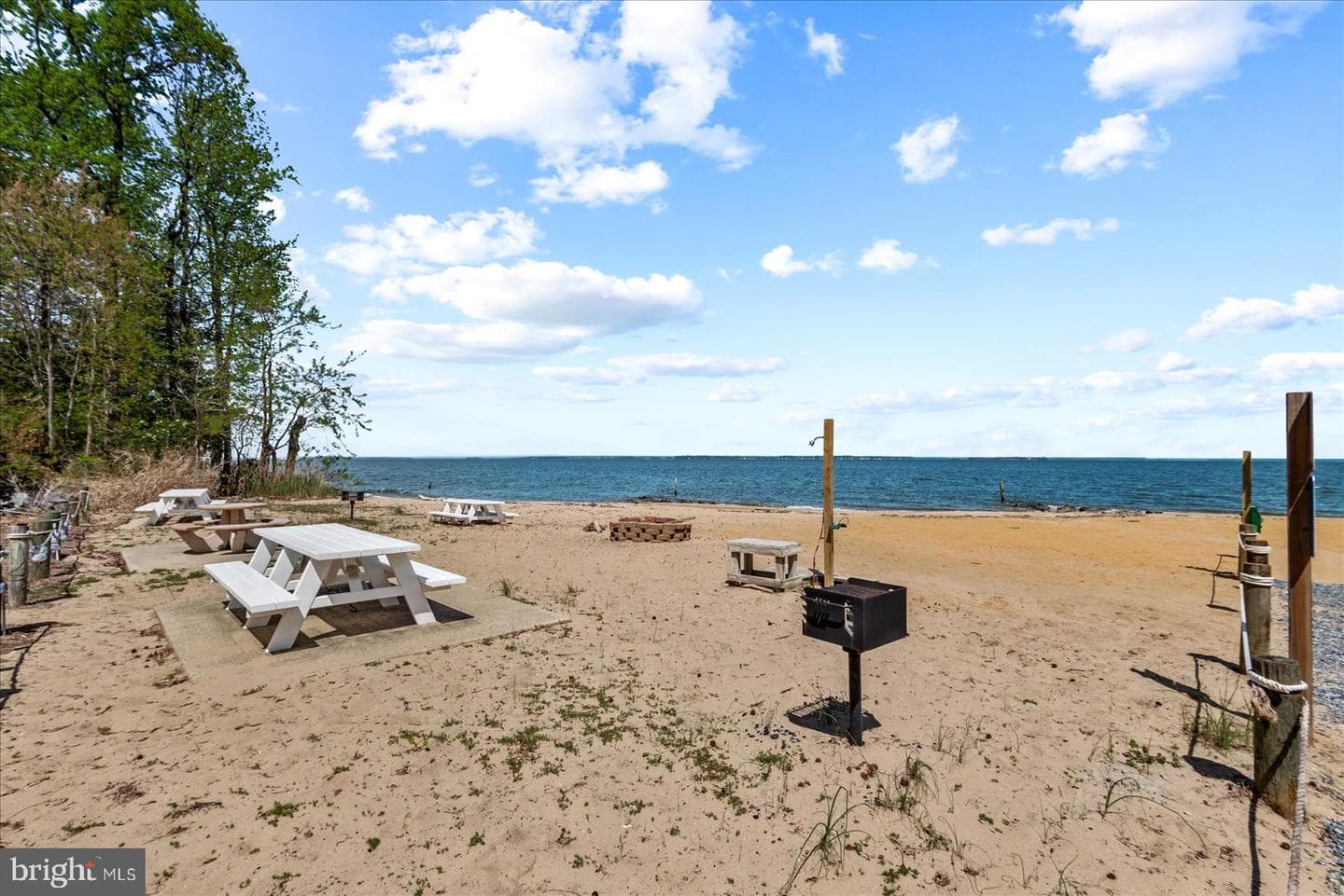 259 Monument Drive photo 68