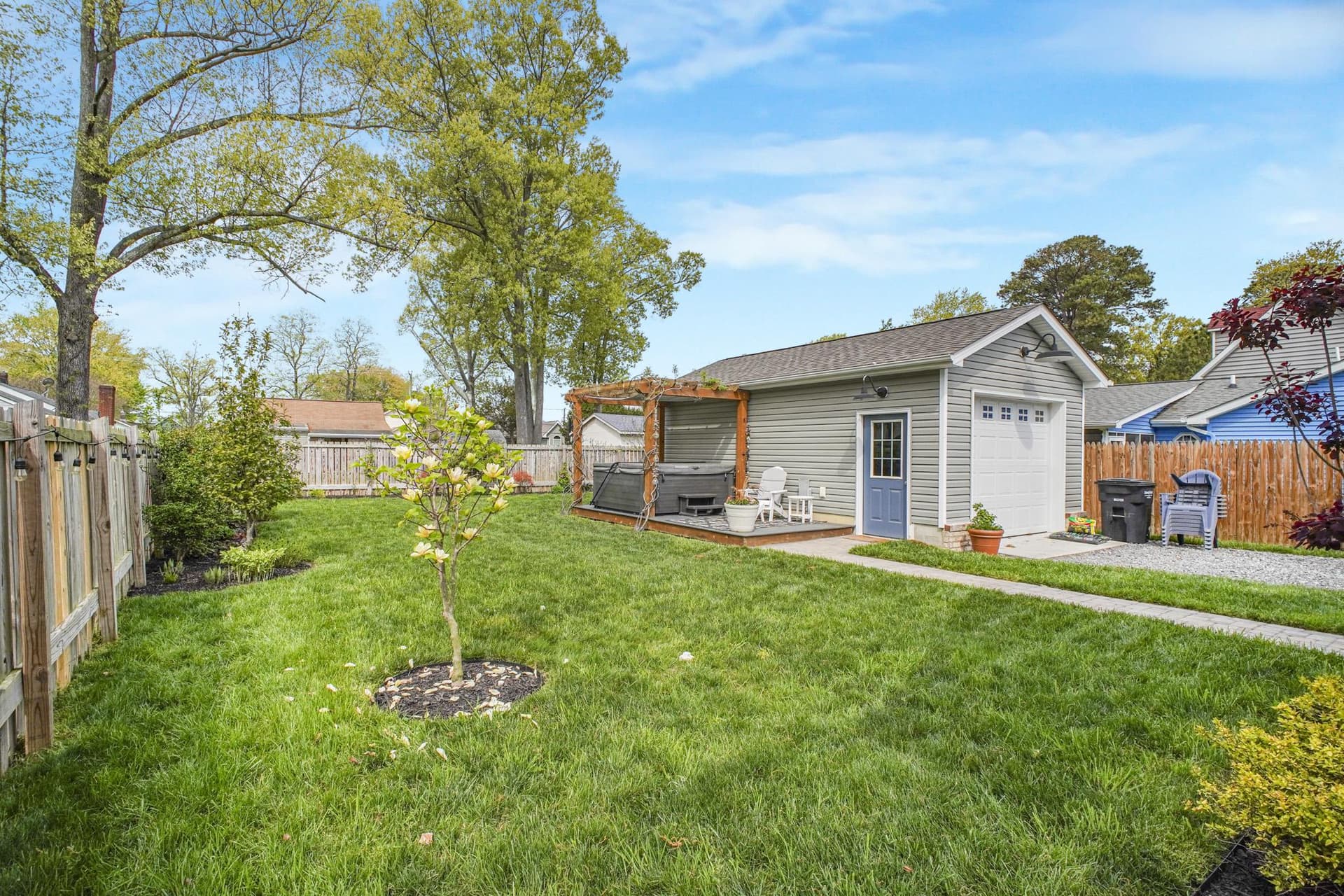 1111 Lossing Avenue photo 10
