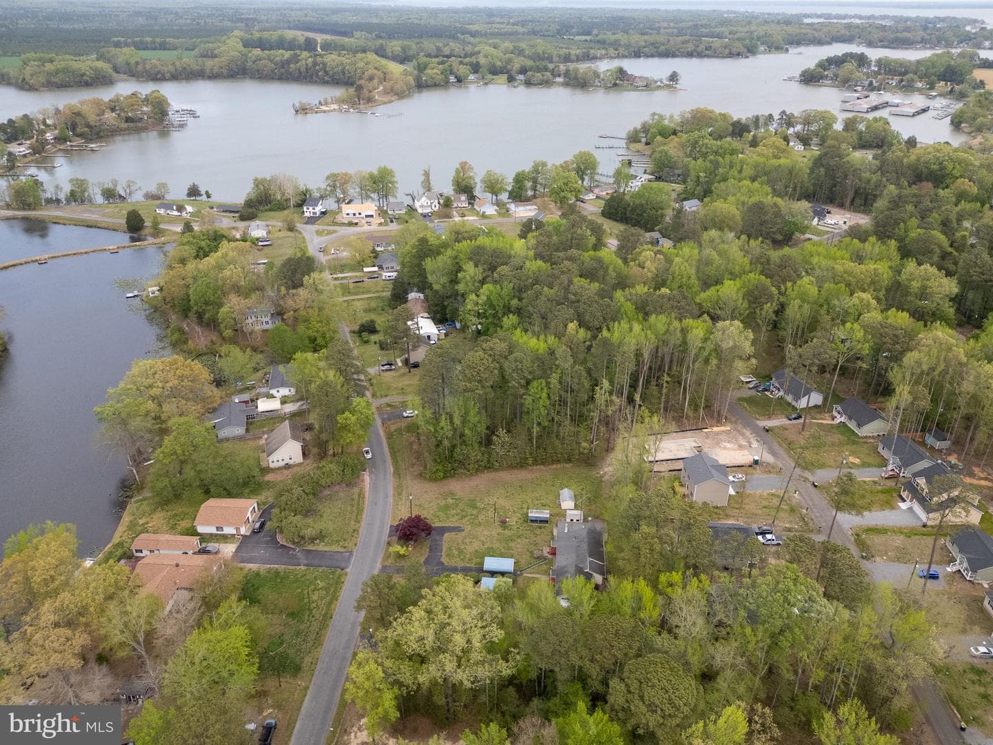 314 Lake Drive photo 4