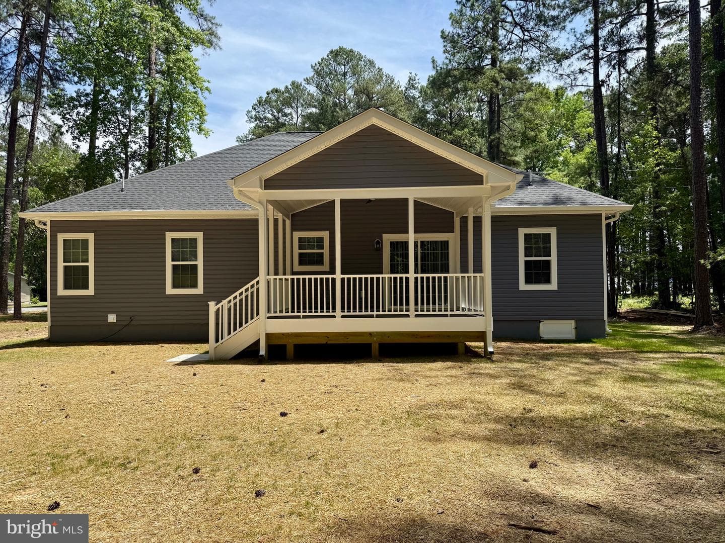292 Currioman Drive photo 3