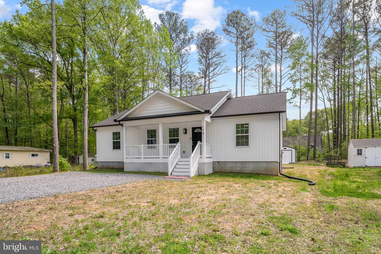 174 Shorewood Dr photo 5