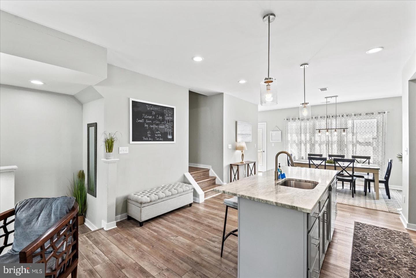 300 Douglas Avenue photo 12