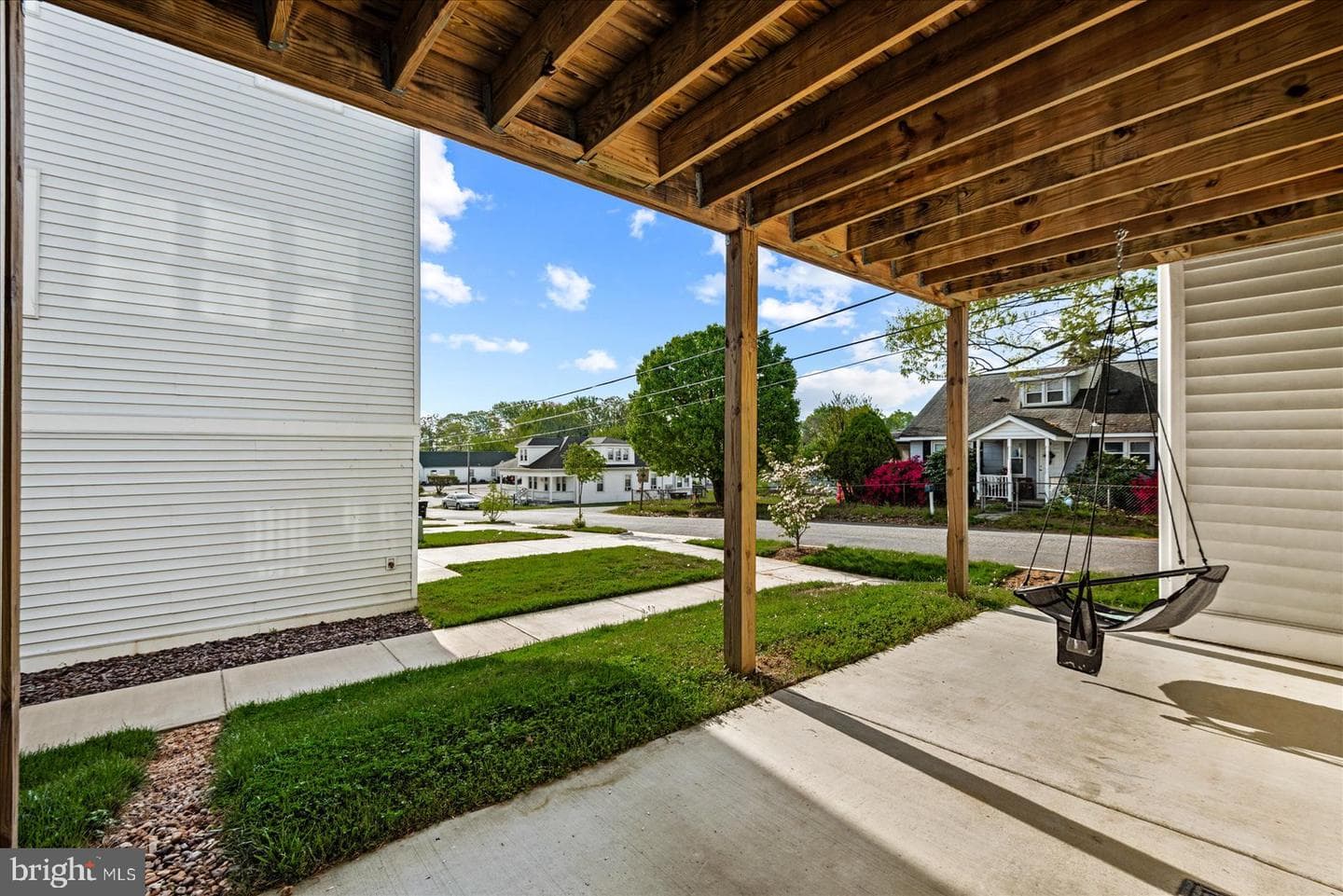 300 Douglas Avenue photo 37