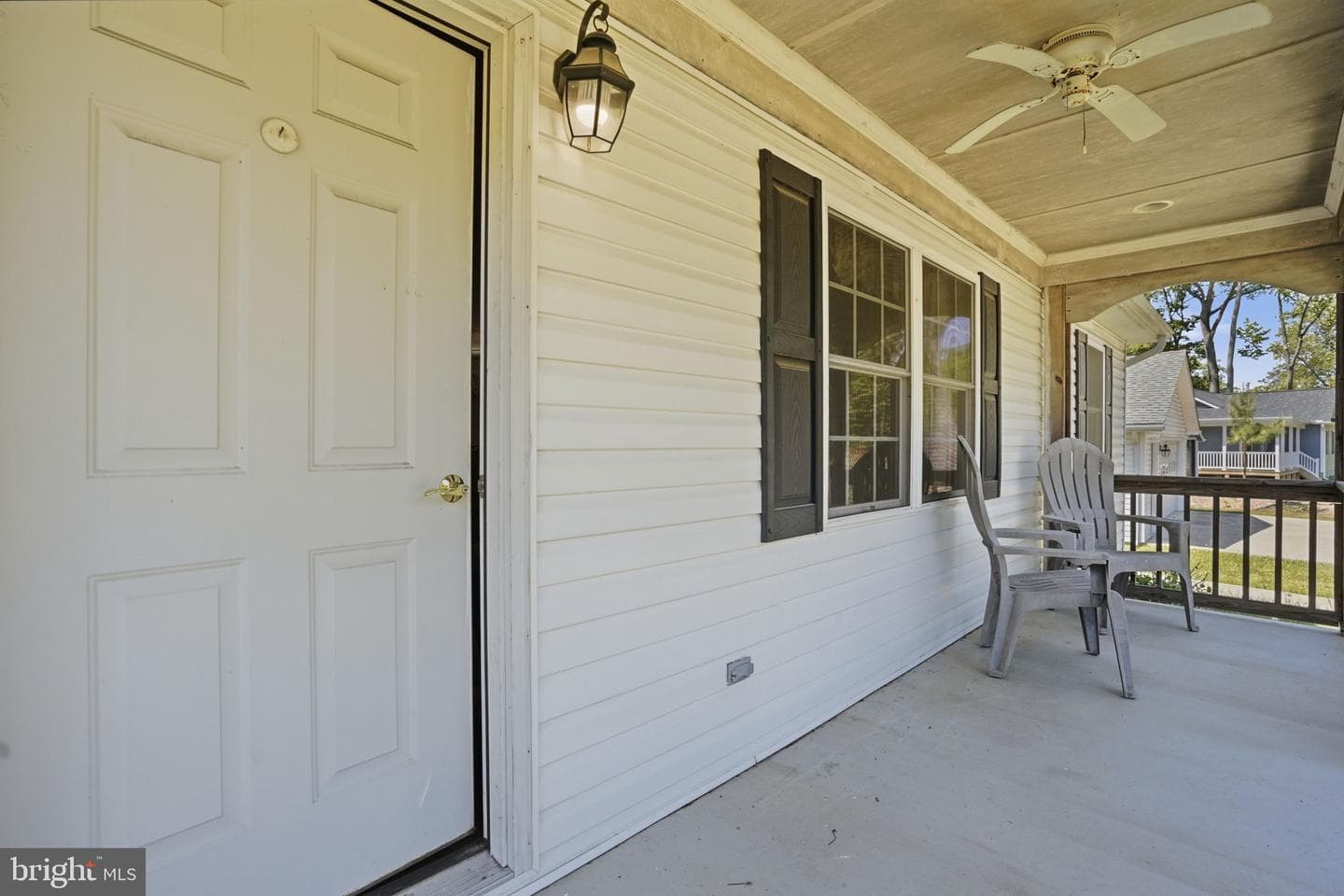 275 Monticello photo 3