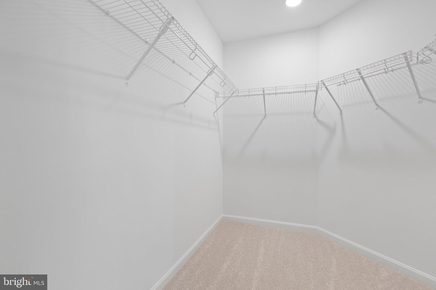 282 Circle Lane photo 35