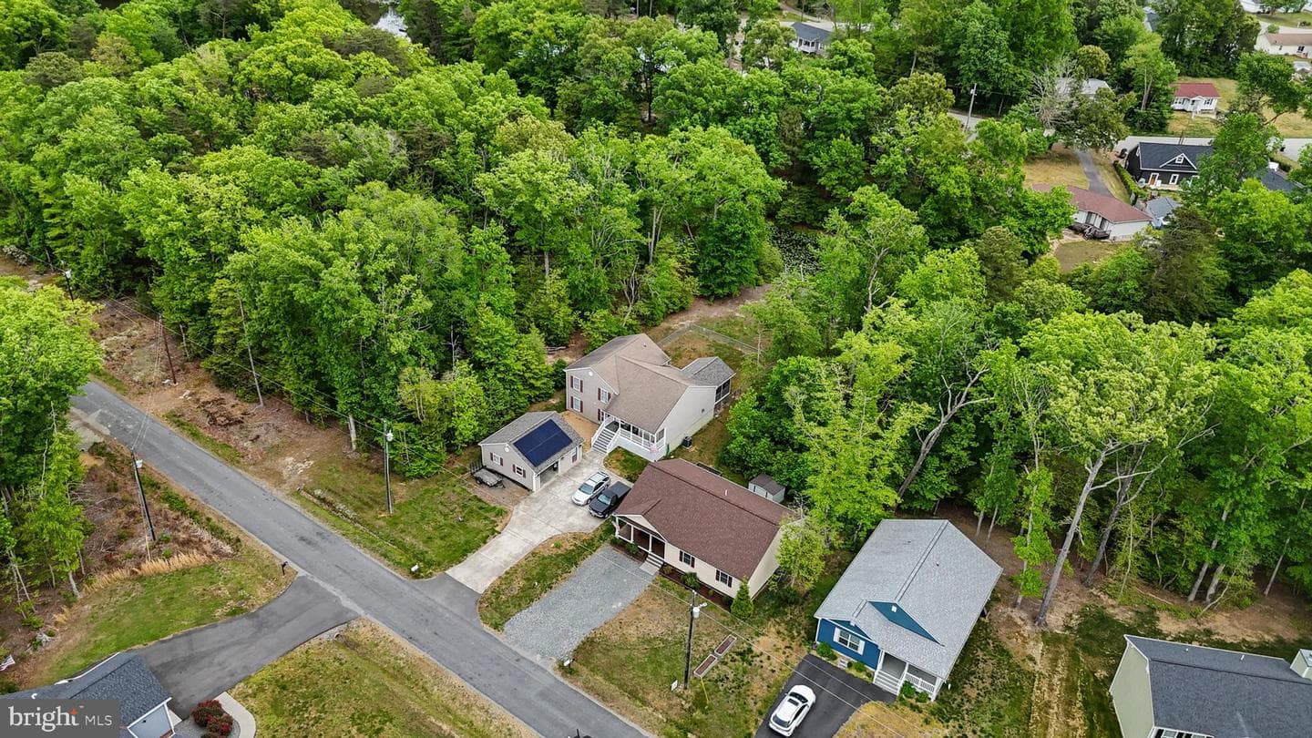 32 Placid Rd photo 42