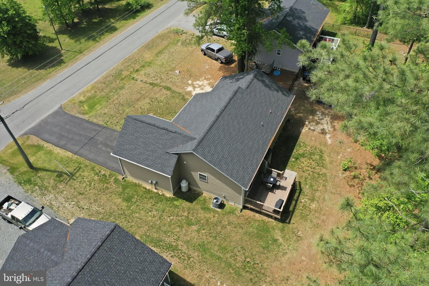 329 N Glebe Road photo 36