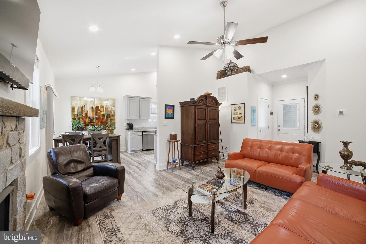 329 N Glebe Road photo 6