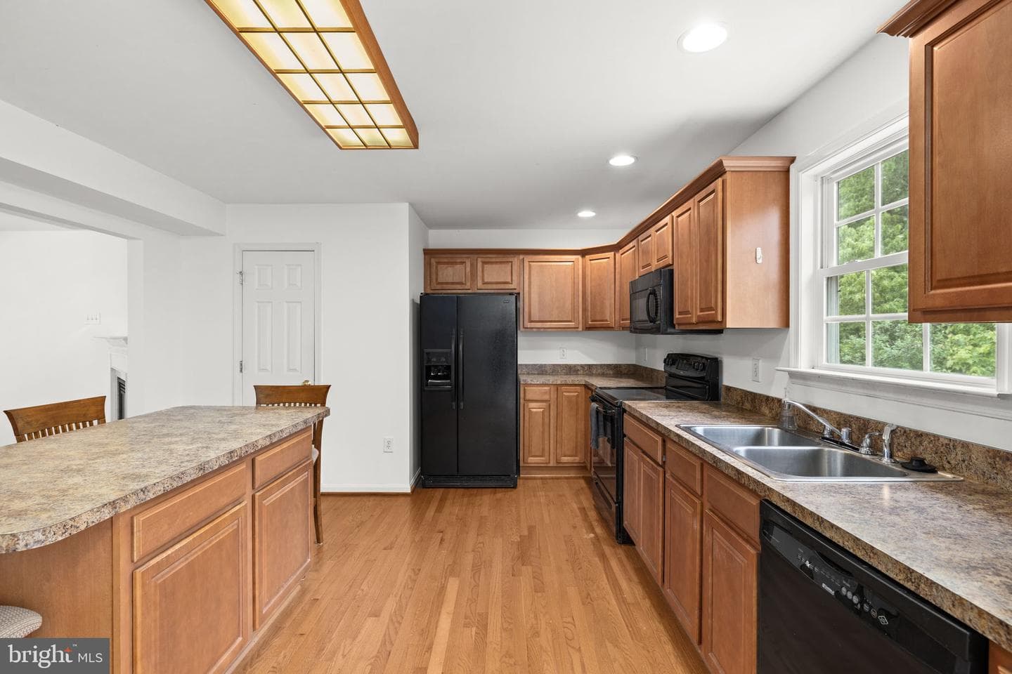 144 Bonnie Del Dr photo 16