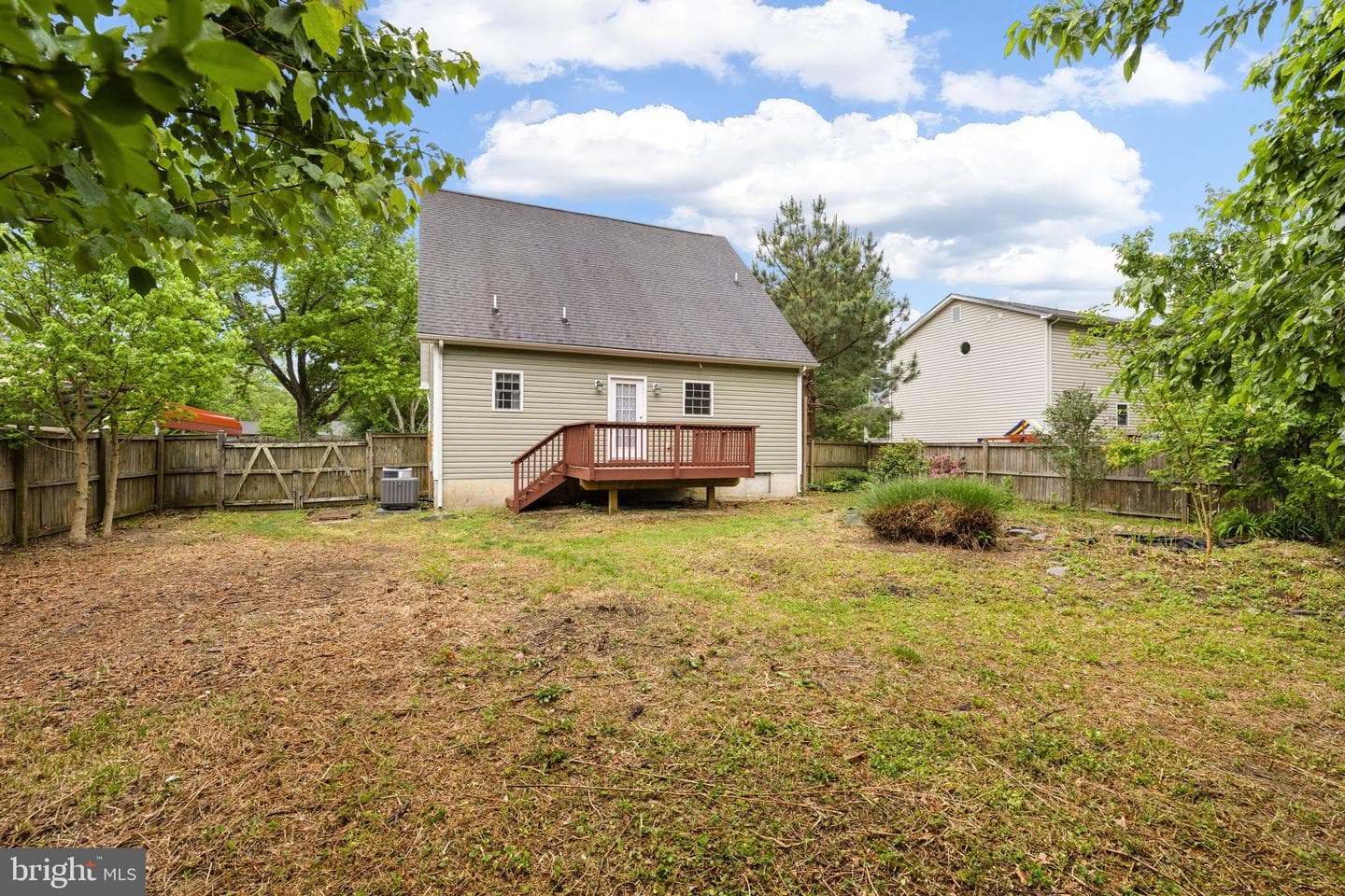 144 Bonnie Del Dr photo 39