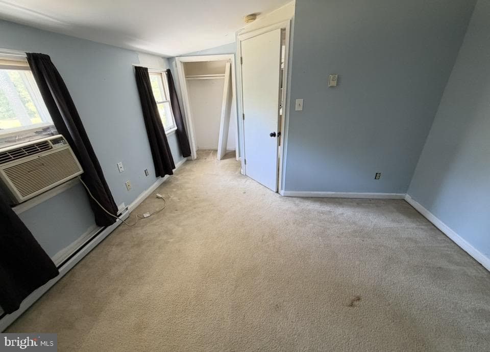 14032 Kings Highway photo 16