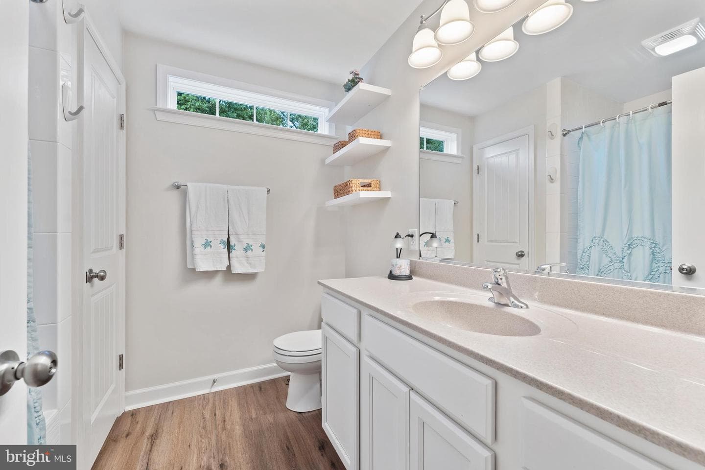 305 Cedar Lane photo 21
