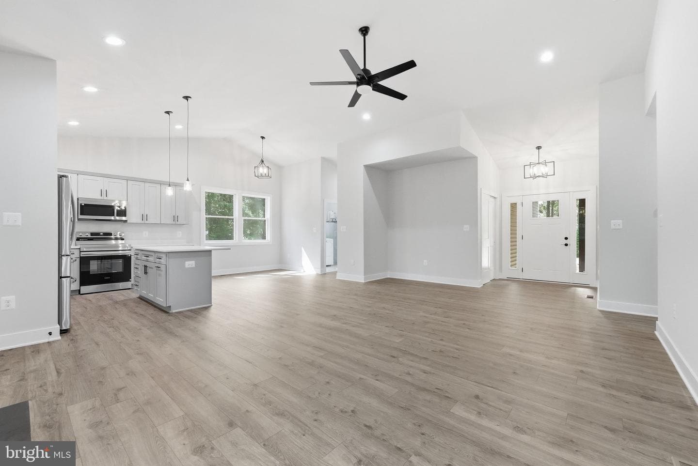 60 Sweetbriar Lane photo 10